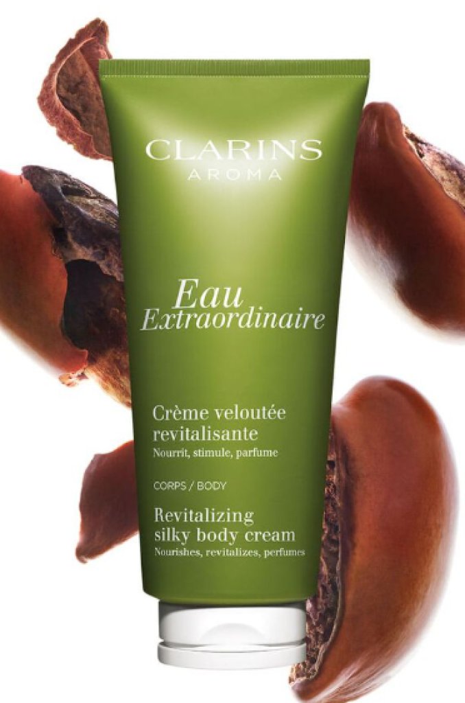 EAU EXTRAORDINAIRE CREME VELOUTEE REVITALISANTE/EAU EXTRAORDINAIRE REVITALIZING SILKY BODY CREAM