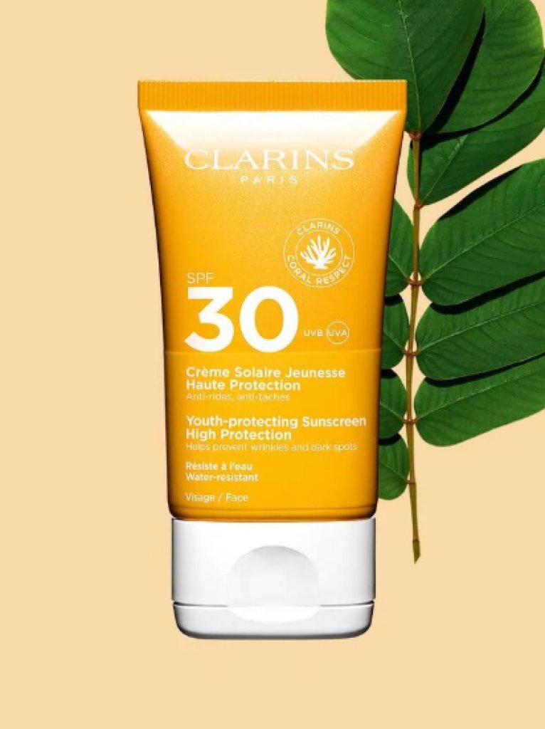 Clarins - Youth-Protecting Sunscreen Face High-Protection Water-Resistant SPF 30 - 50ml